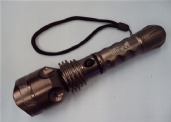 LED Strong flashlight   CREE Q5